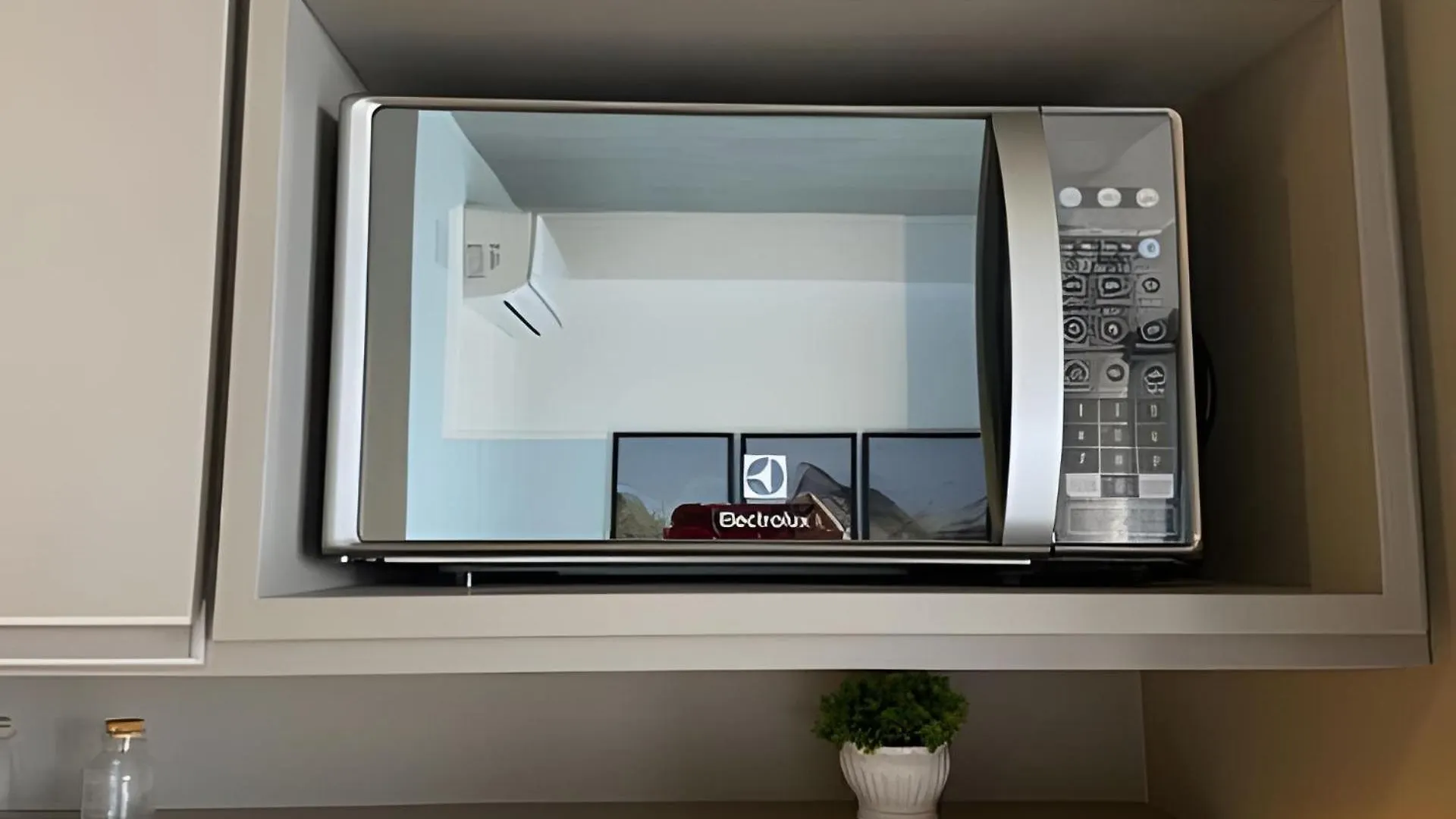 Studio Moderno Com Sacada Prox. Paulista São Paulo 0*,  Brasil