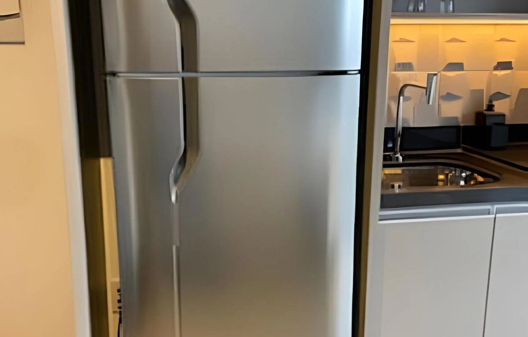 Studio Moderno Com Sacada Prox. Paulista Sao Paulo