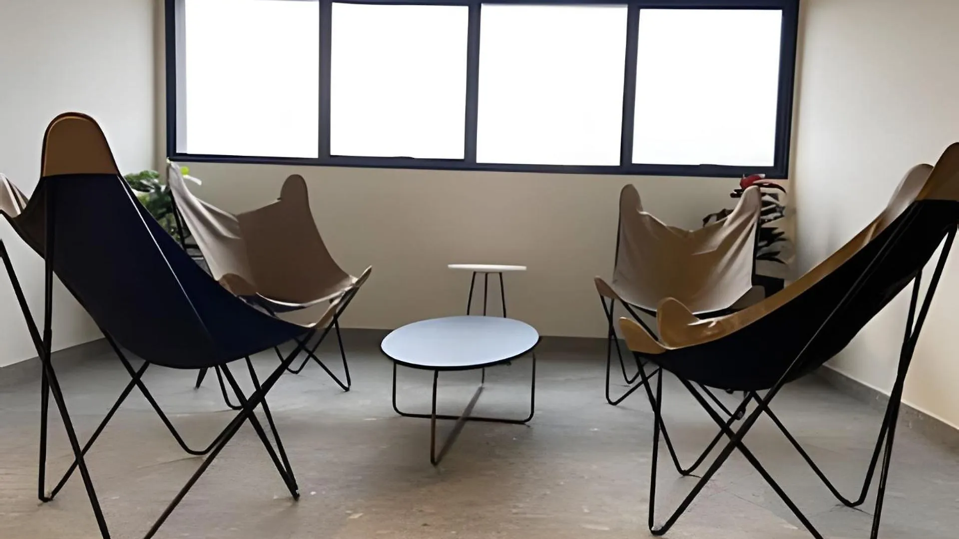 Studio Moderno Com Sacada Prox. Paulista Sao Paulo